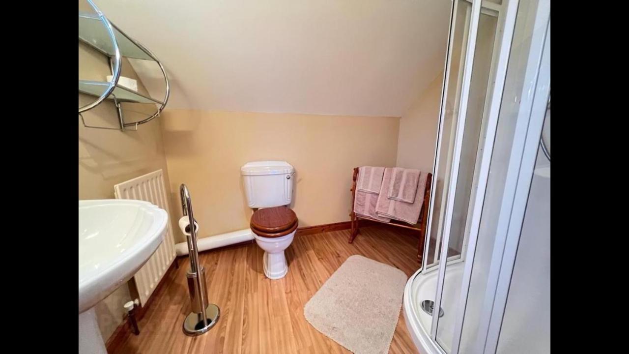 Asdee House Bed and Breakfast Bushmills Exteriör bild