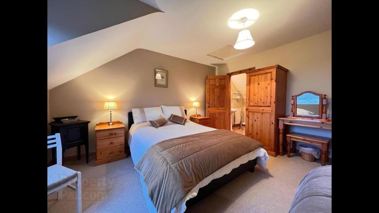 Asdee House Bed and Breakfast Bushmills Exteriör bild